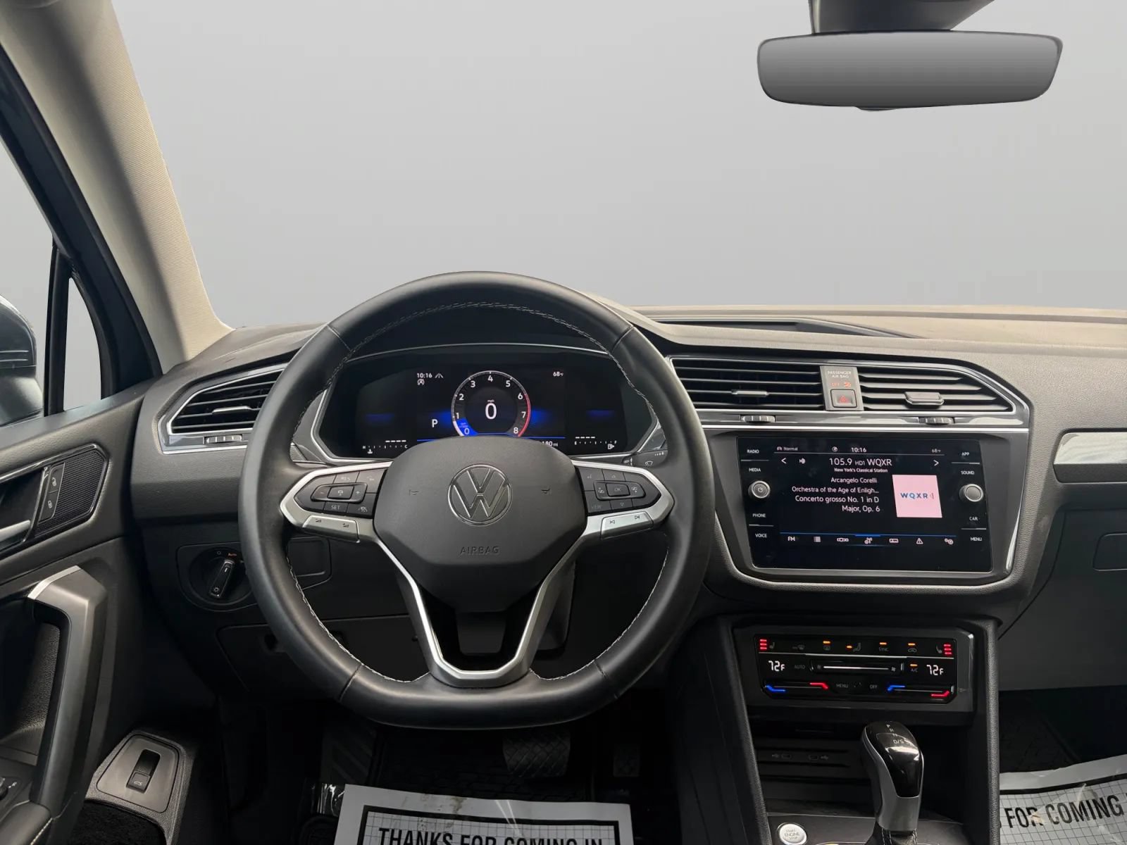 Used 2024 Volkswagen Tiguan SE w/ Panoramic Sunroof Package AWD/4WD image 28