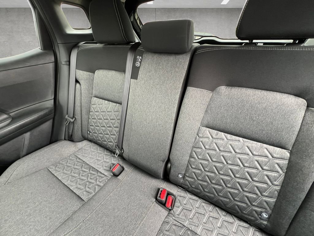 New 2026 Nissan Kicks SV image 22