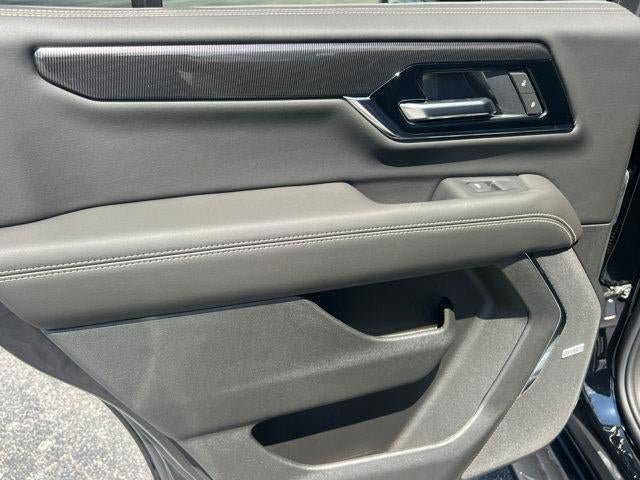 New 2026 GMC Yukon Elevation RWD image 17