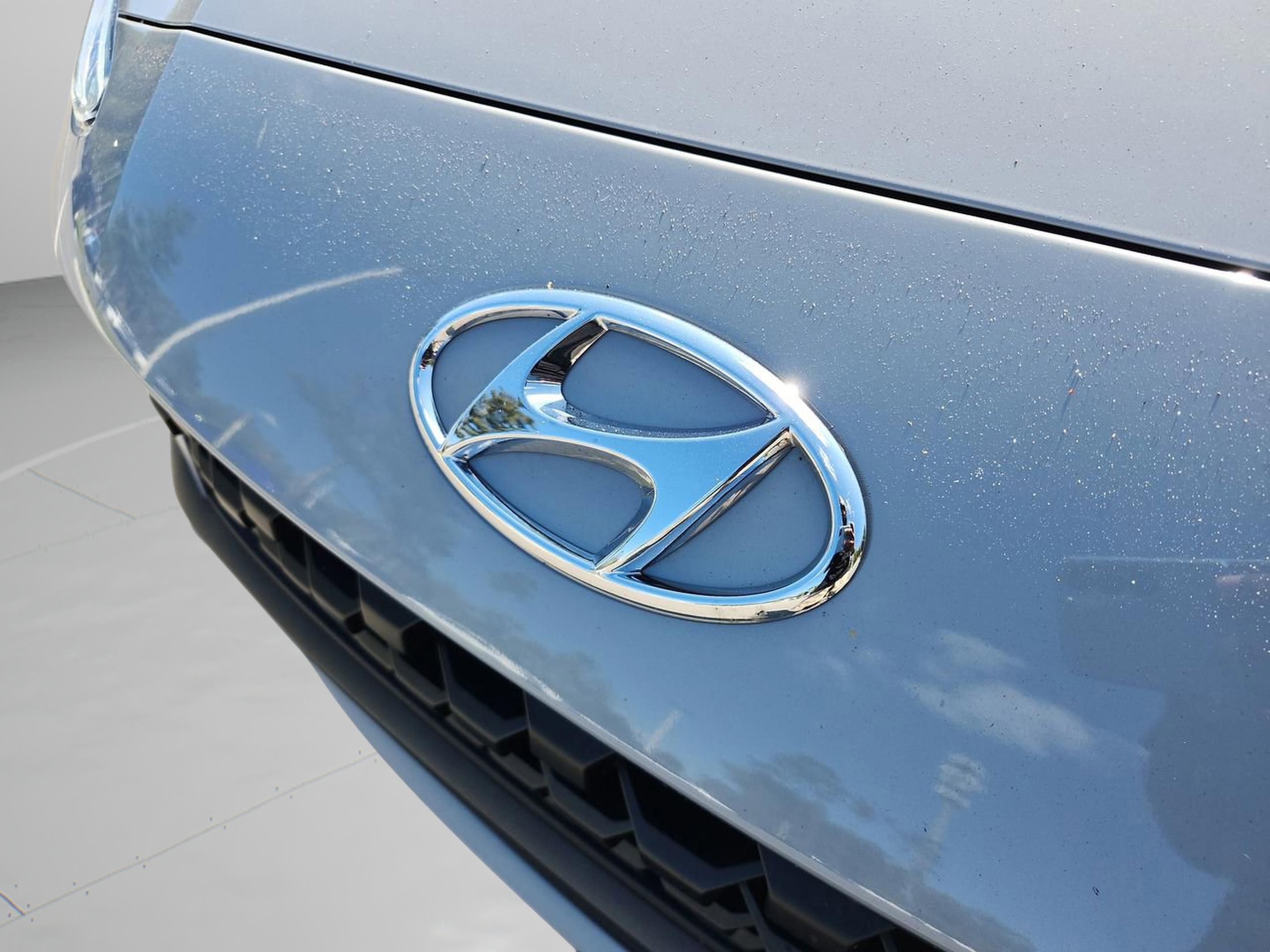 Used 2022 Hyundai Kona SE image 22