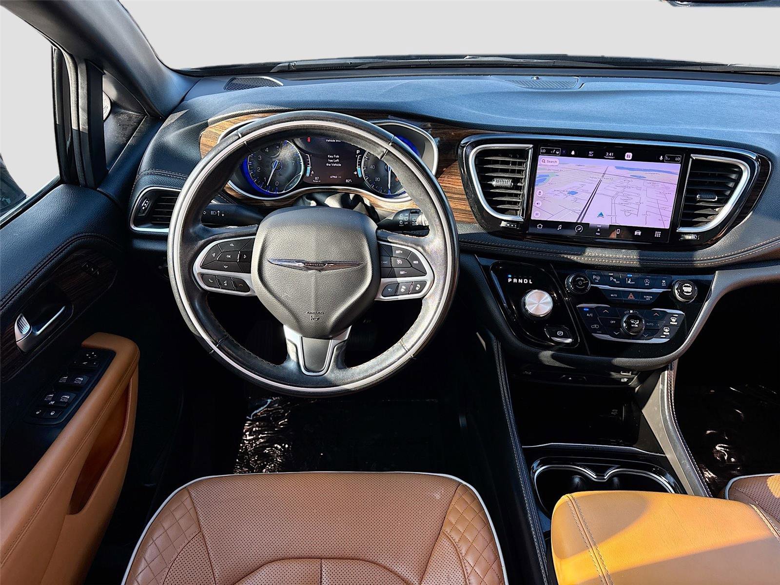 Used 2021 Chrysler Pacifica Pinnacle image 25