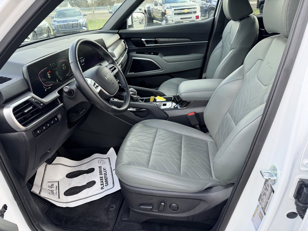 Used 2023 Kia Telluride EX X-Line image 13