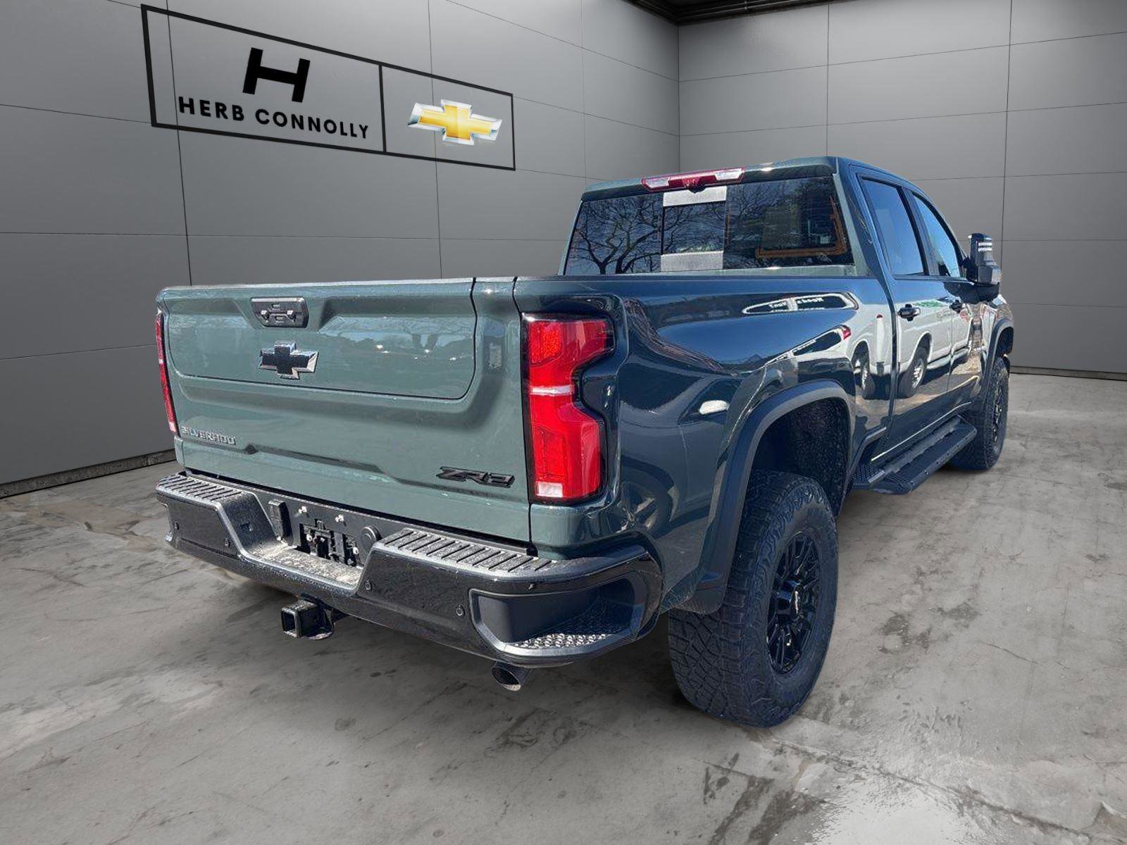 New 2026 Chevrolet Silverado 2500 ZR2 w/ LPO, Dark Essentials Package image 7