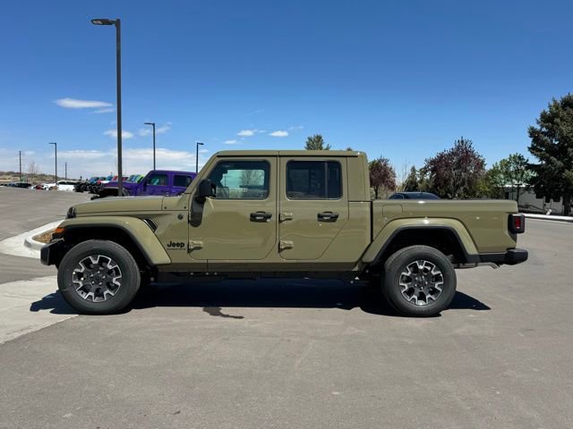 New 2026 Jeep Gladiator Sport AWD/4WD image 2