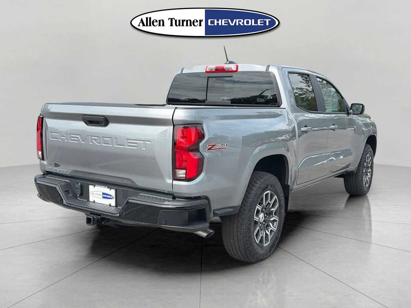 New 2026 Chevrolet Colorado Z71 w/ Technology Package AWD/4WD image 4