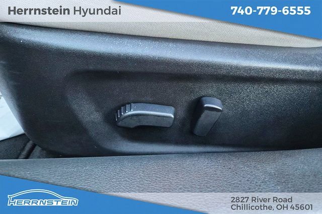 Used 2024 Nissan Altima 2.5 SV image 22