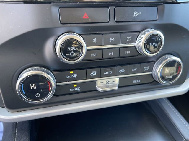 Used 2022 Ford Expedition XLT image 19