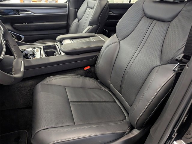 New 2026 Jeep Grand Wagoneer L Limited image 10