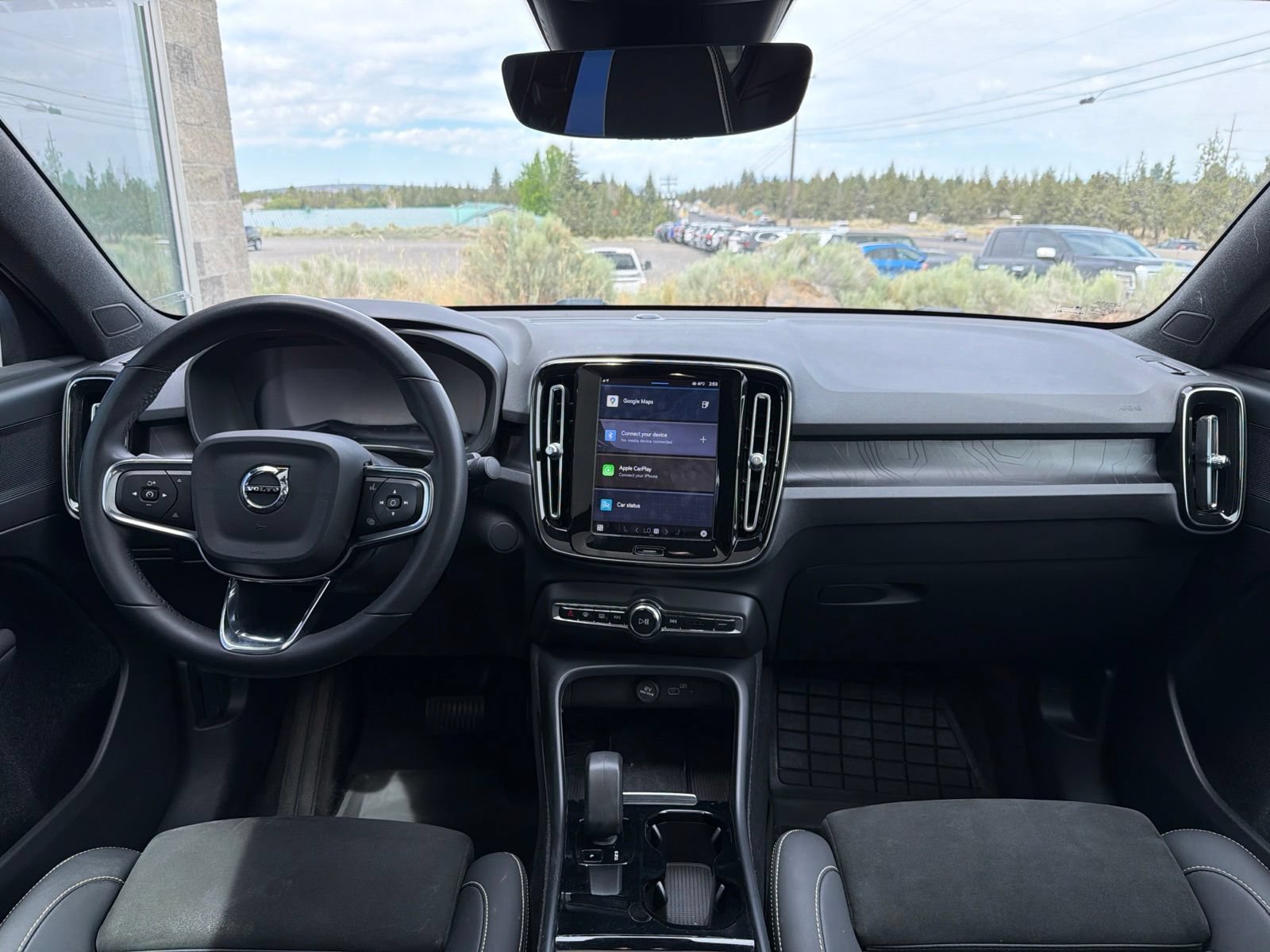 Used 2023 Volvo C40 P8 Recharge Plus AWD/4WD image 10