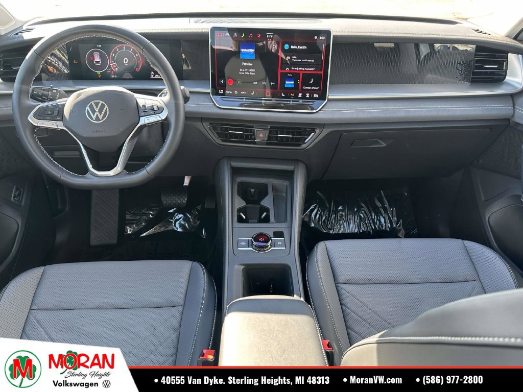 Certified 2026 Volkswagen Tiguan SE w/ Panoramic Sunroof Package FWD image 13