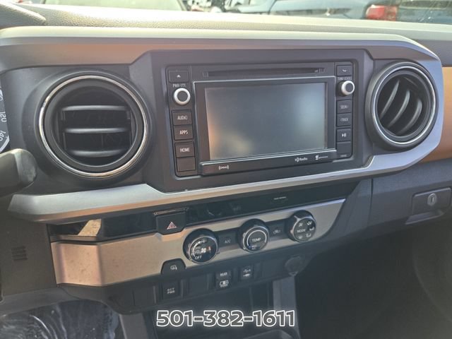 Used 2018 Toyota Tacoma SR5 RWD image 10
