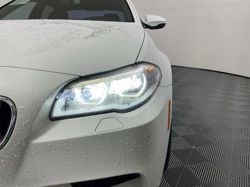 Used 2014 BMW M5 RWD image 8