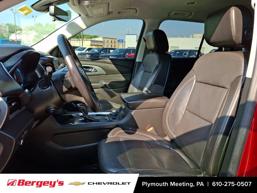 Certified 2018 Chevrolet Traverse Premier AWD/4WD image 17