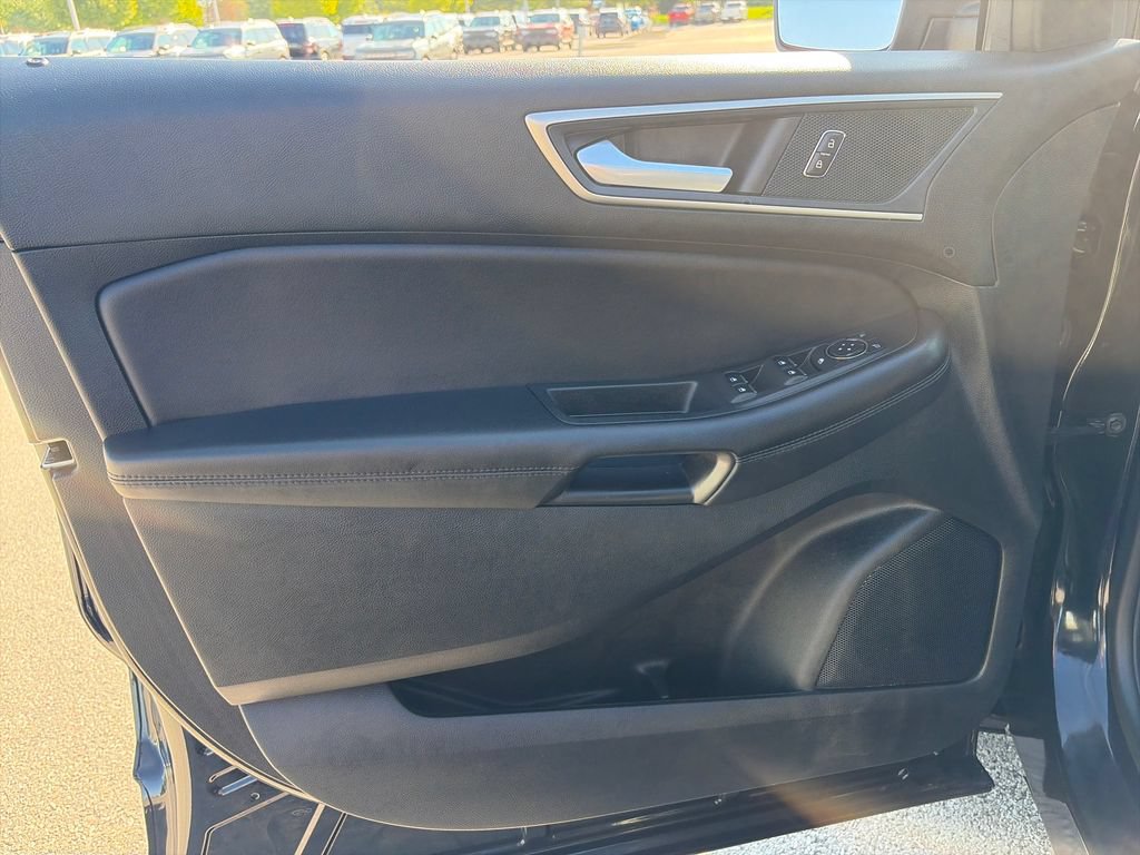 Used 2024 Ford Edge SEL w/ Convenience Package AWD/4WD image 13