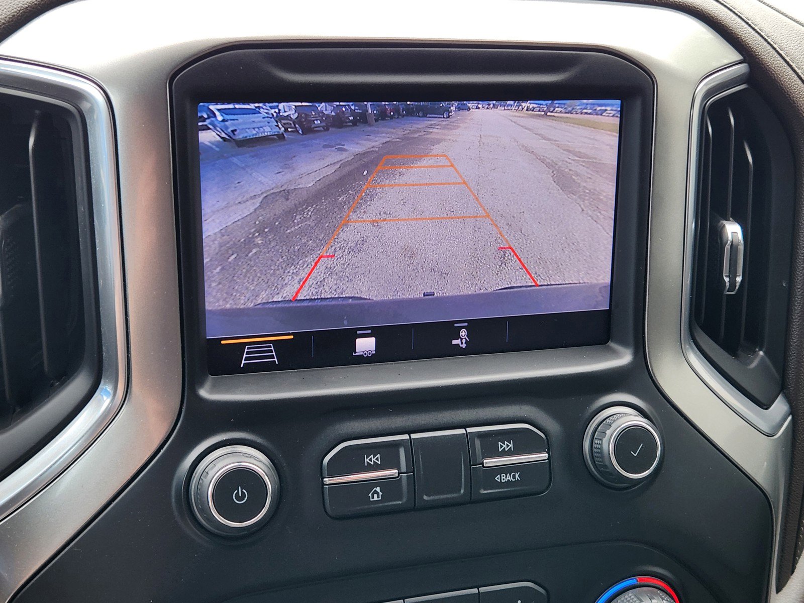 Used 2019 Chevrolet Silverado 1500 LT Trail Boss AWD/4WD image 7