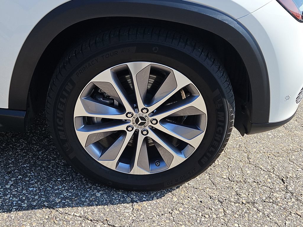 Used 2021 Mercedes-Benz GLE 450 4MATIC w/ Premium Package image 10