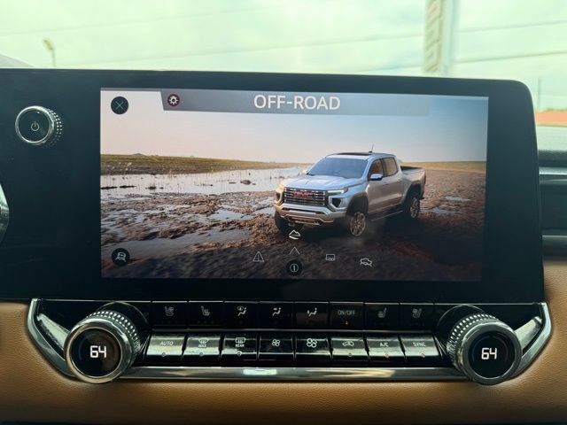 Used 2024 GMC Canyon AT4 w/ AT4 Premium Package AWD/4WD image 43
