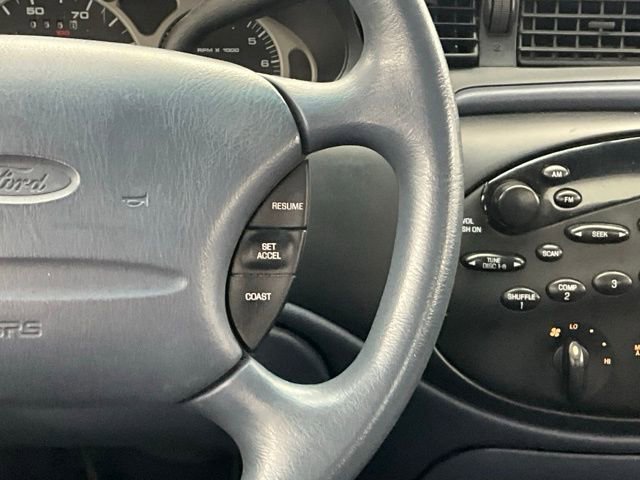 Used 1999 Ford Taurus SE image 17