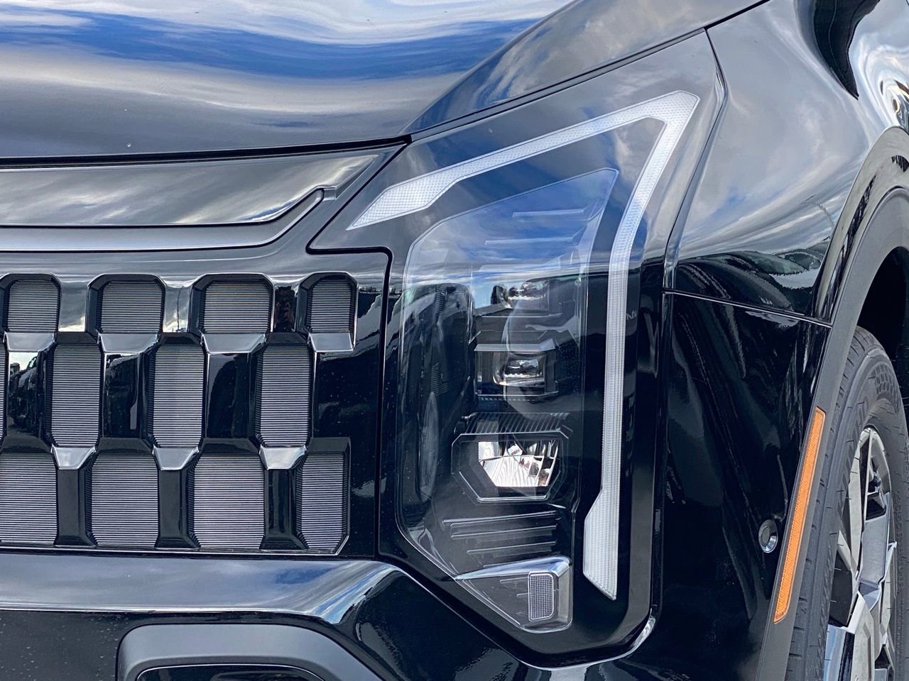 New 2026 Kia Sportage X-Line AWD/4WD image 7