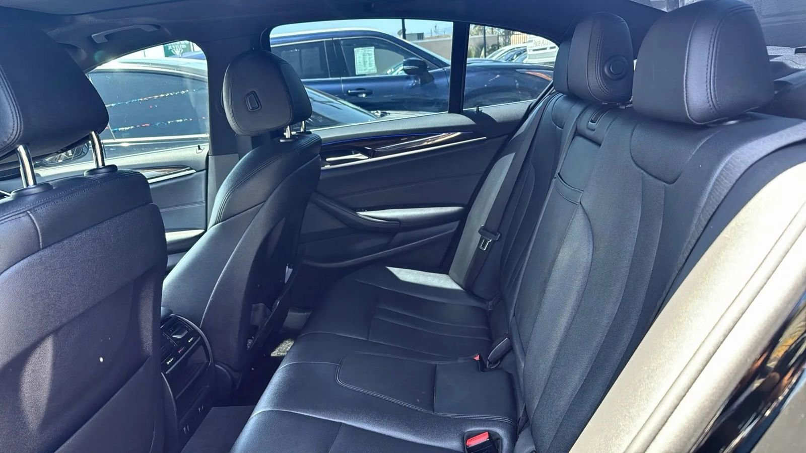 Used 2018 BMW 530i image 9