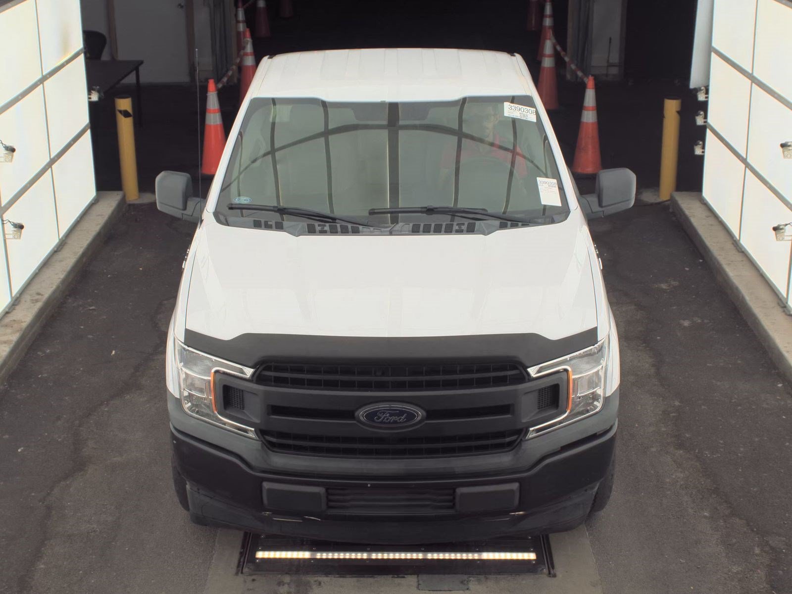 Used 2018 Ford F150 XL RWD image 2