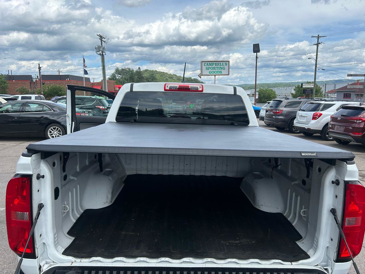 Used 2020 Chevrolet Colorado W/T w/ WT Convenience Package AWD/4WD image 35
