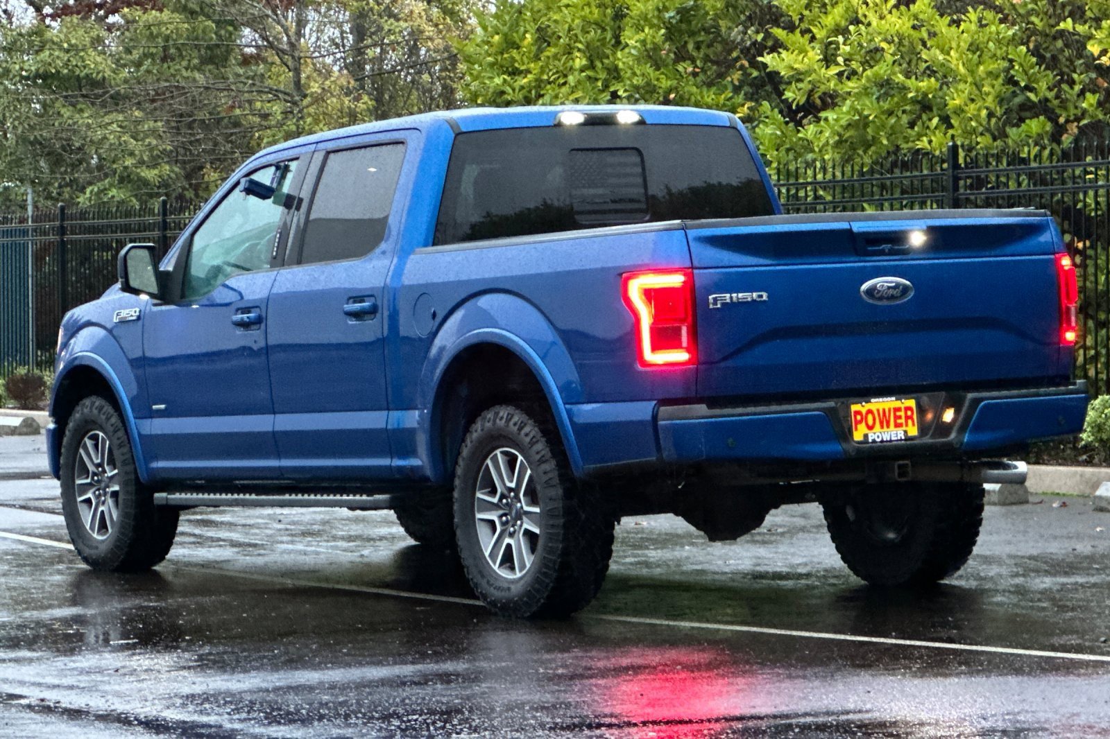 Used 2017 Ford F150 Lariat image 6