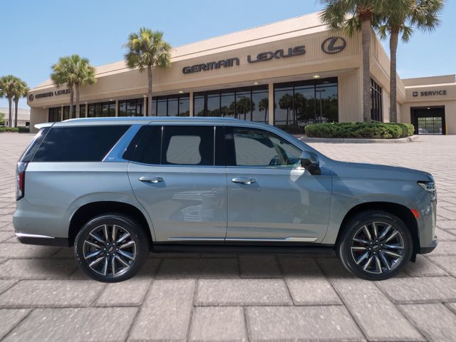 Used 2024 Cadillac Escalade Premium Luxury Platinum AWD/4WD image 3