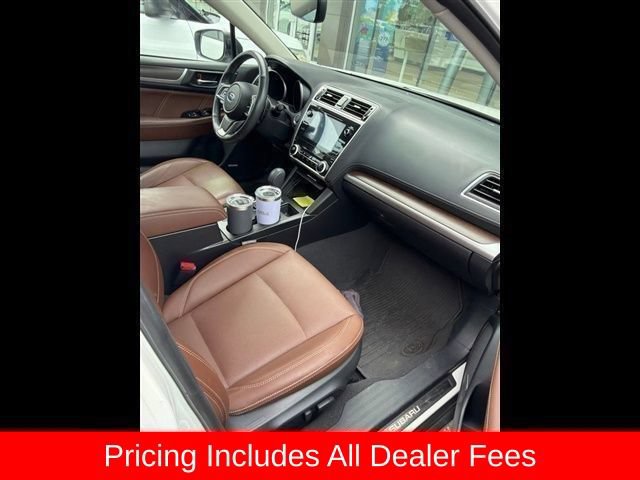 Used 2018 Subaru Outback 2.5i Touring w/ Popular Package #3 AWD/4WD image 4