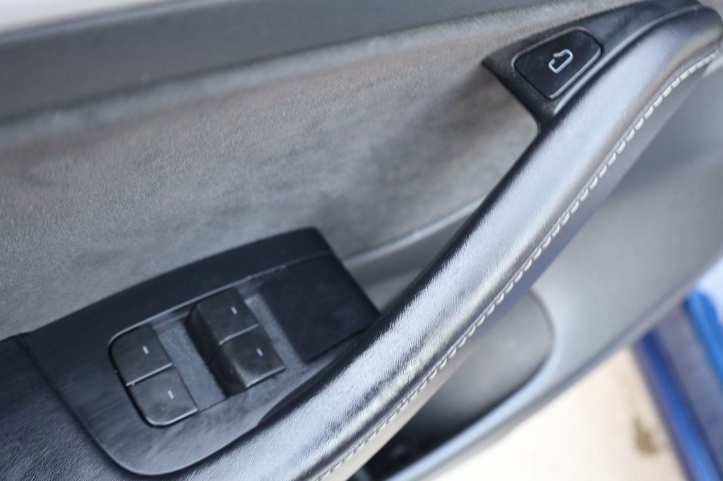 Used 2023 Tesla Model 3 Standard Range image 30