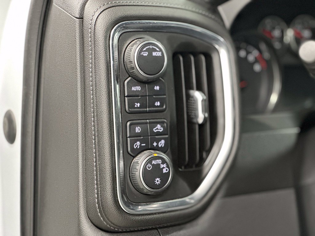 Used 2021 Chevrolet Silverado 1500 RST w/ All Star Edition Plus AWD/4WD image 17