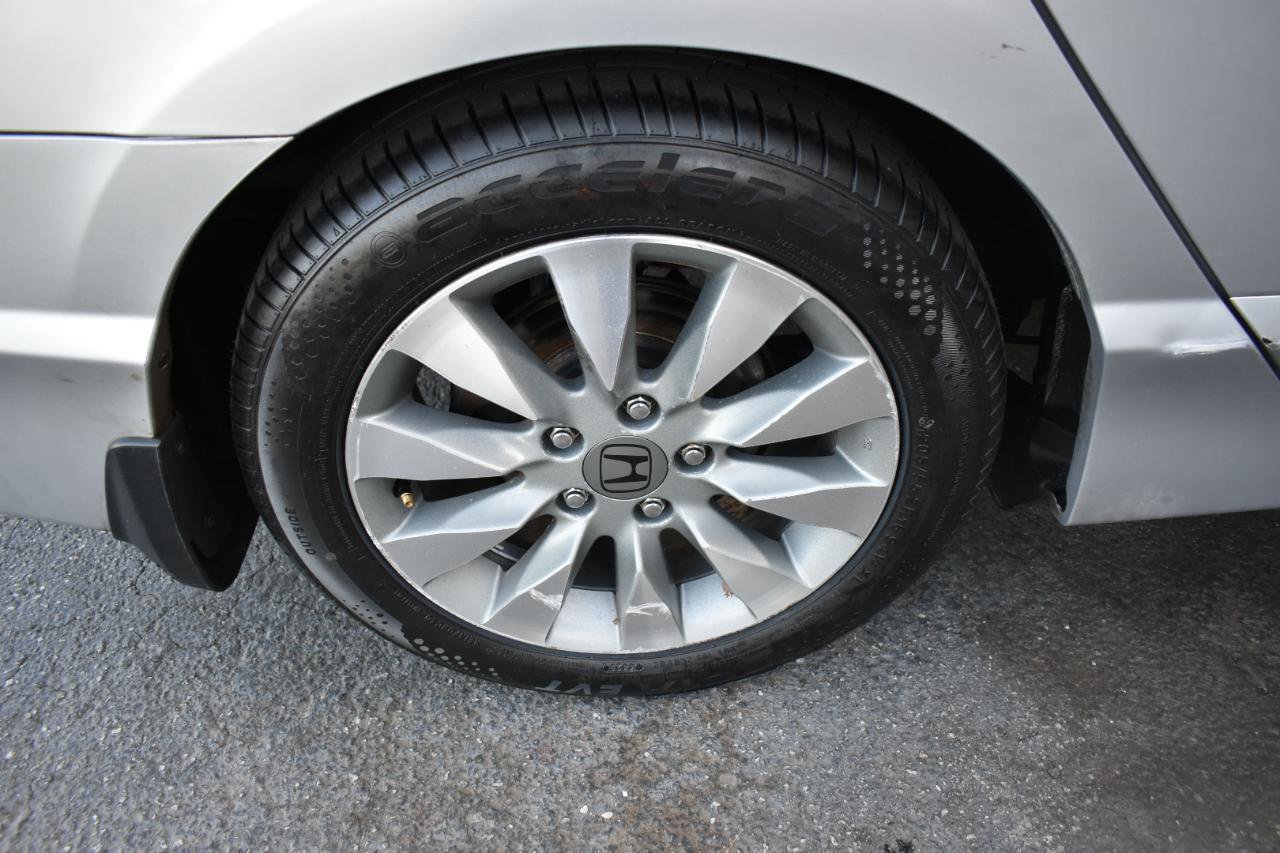 Used 2011 Honda Civic EX-L image 33