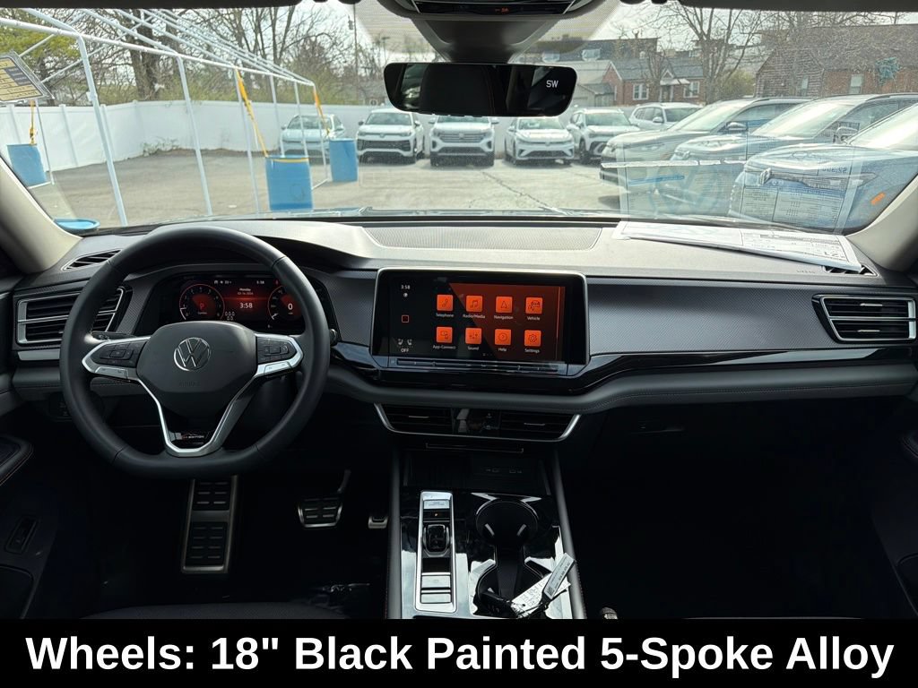 Used 2026 Volkswagen Atlas Peak Edition AWD/4WD image 14
