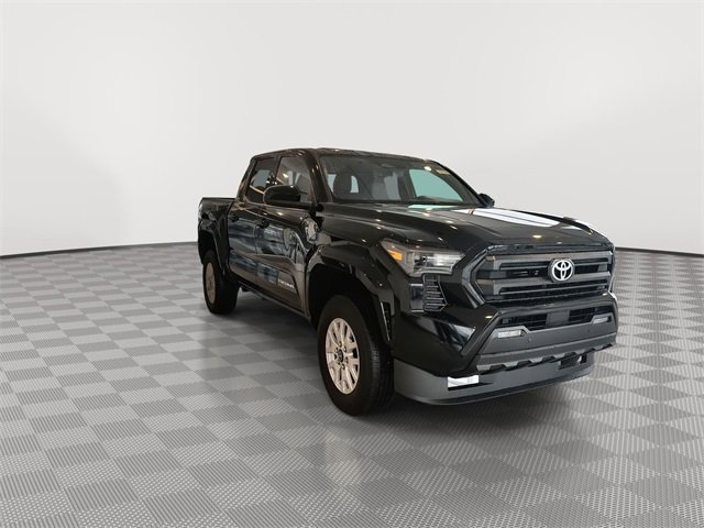Used 2025 Toyota Tacoma SR5 w/ SR5 Upgrade Package image 2