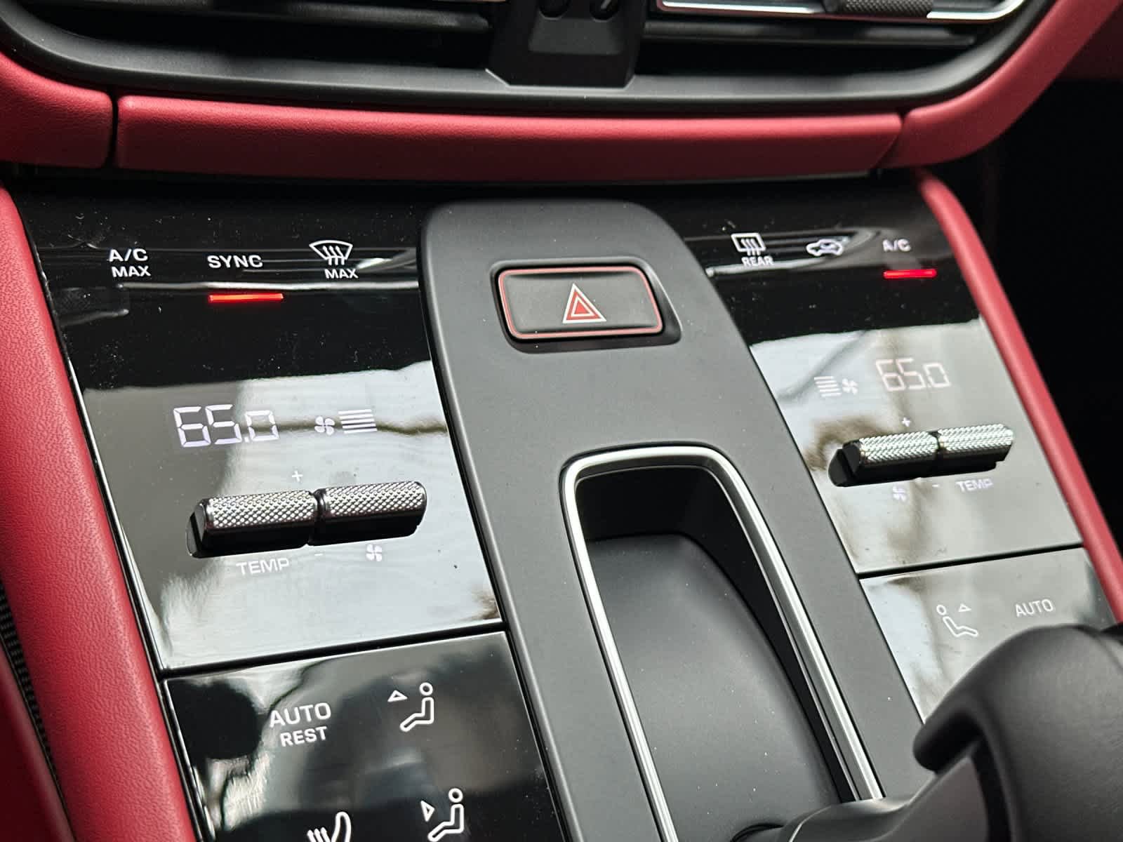 New 2026 Porsche Macan S image 24