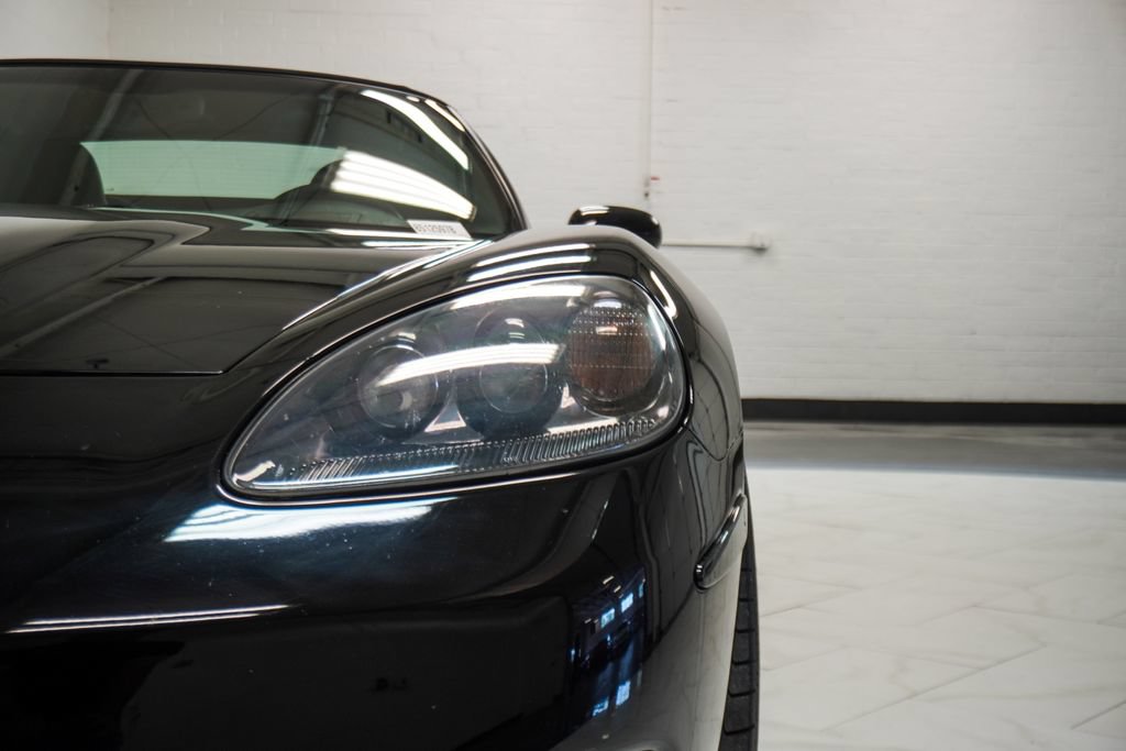 Used 2008 Chevrolet Corvette Convertible w/ Preferred Equipment Group RWD image 32