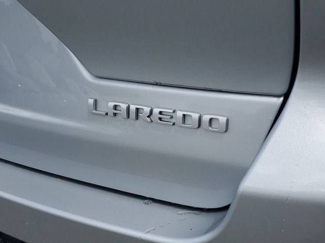 New 2026 Jeep Grand Cherokee Laredo X AWD/4WD image 7