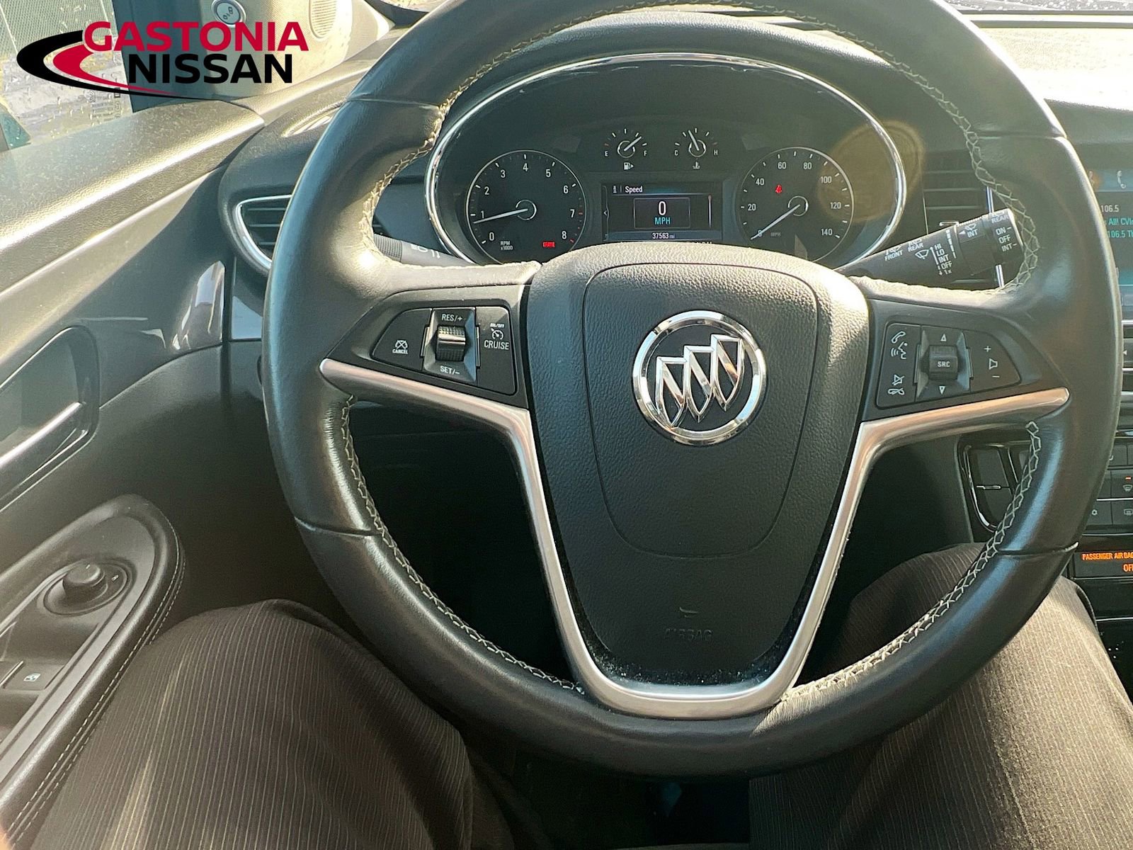 Used 2020 Buick Encore Preferred image 15