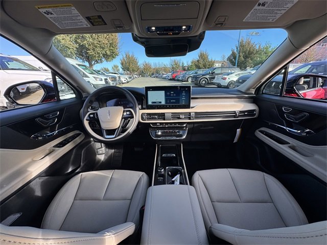 New 2026 Lincoln Corsair Premiere image 19