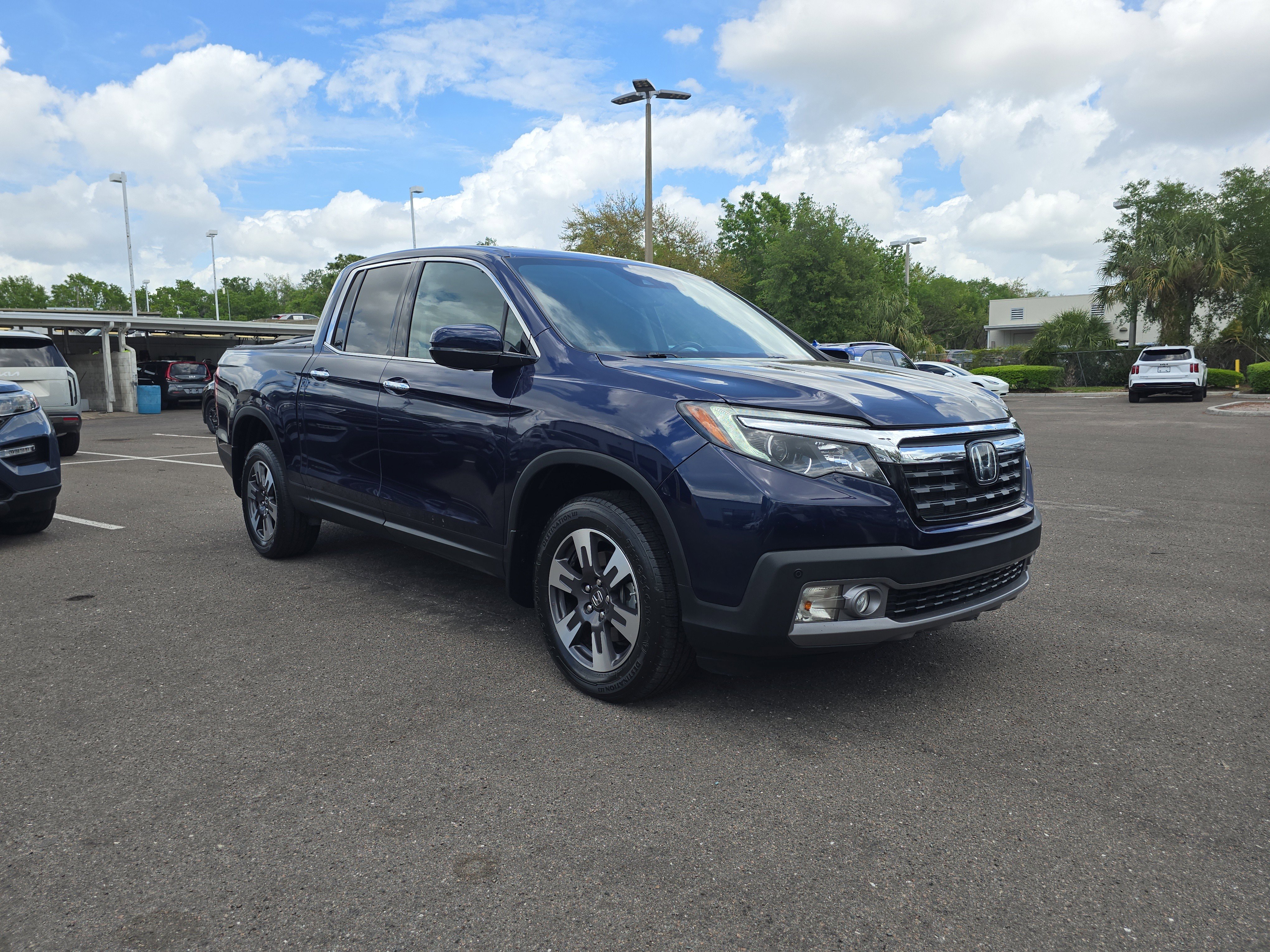Used 2019 Honda Ridgeline RTL-E image 2