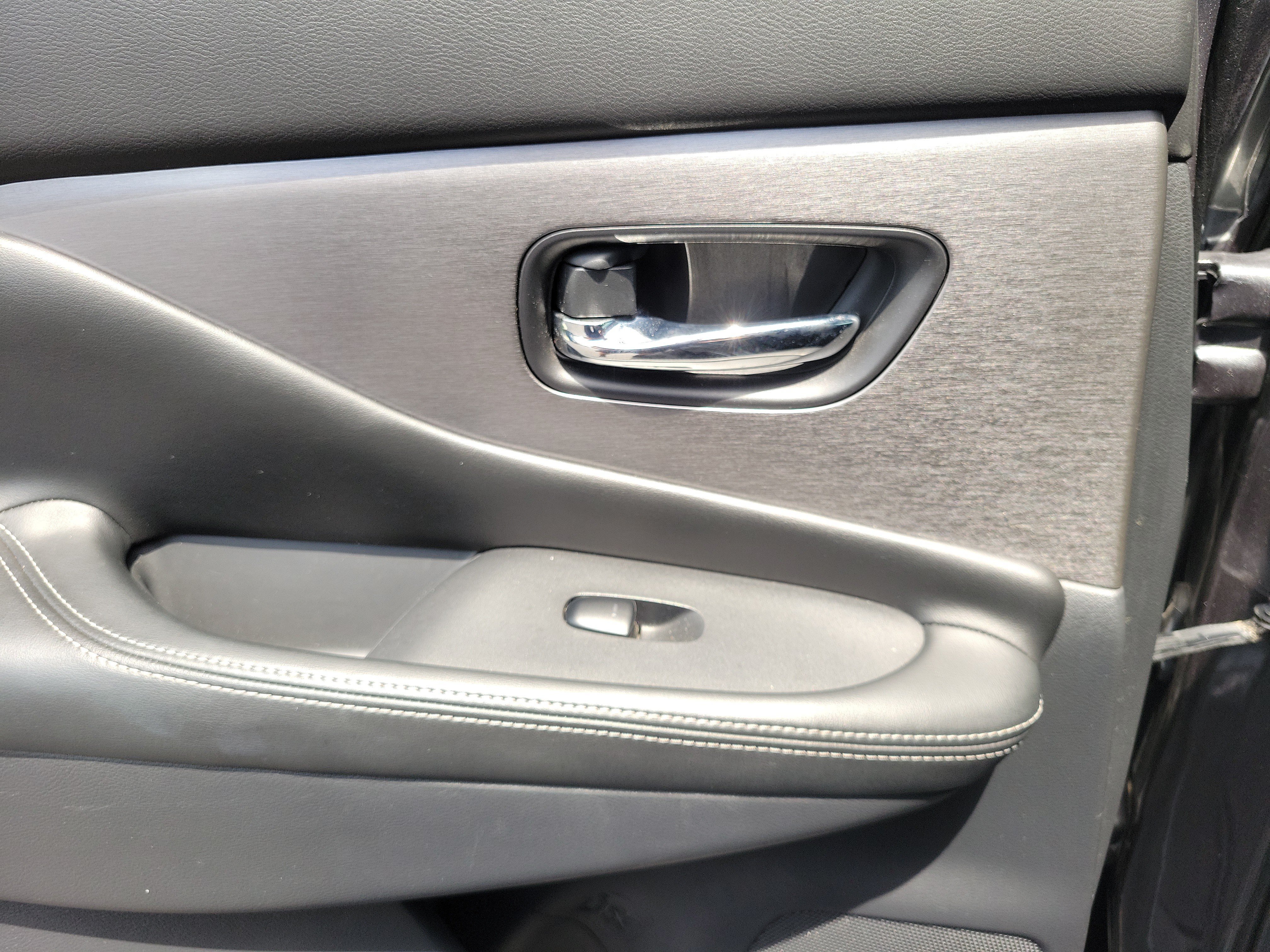 Certified 2020 Nissan Murano SV FWD image 12