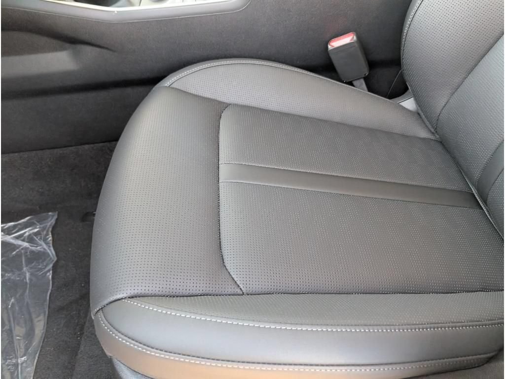 New 2026 Kia Sorento S w/ S Panoramic Sunroof Package FWD image 24