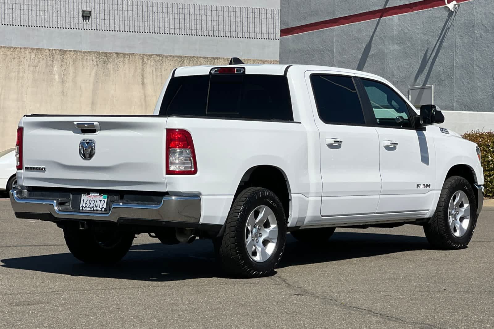 Used 2019 RAM 1500 Big Horn RWD image 2