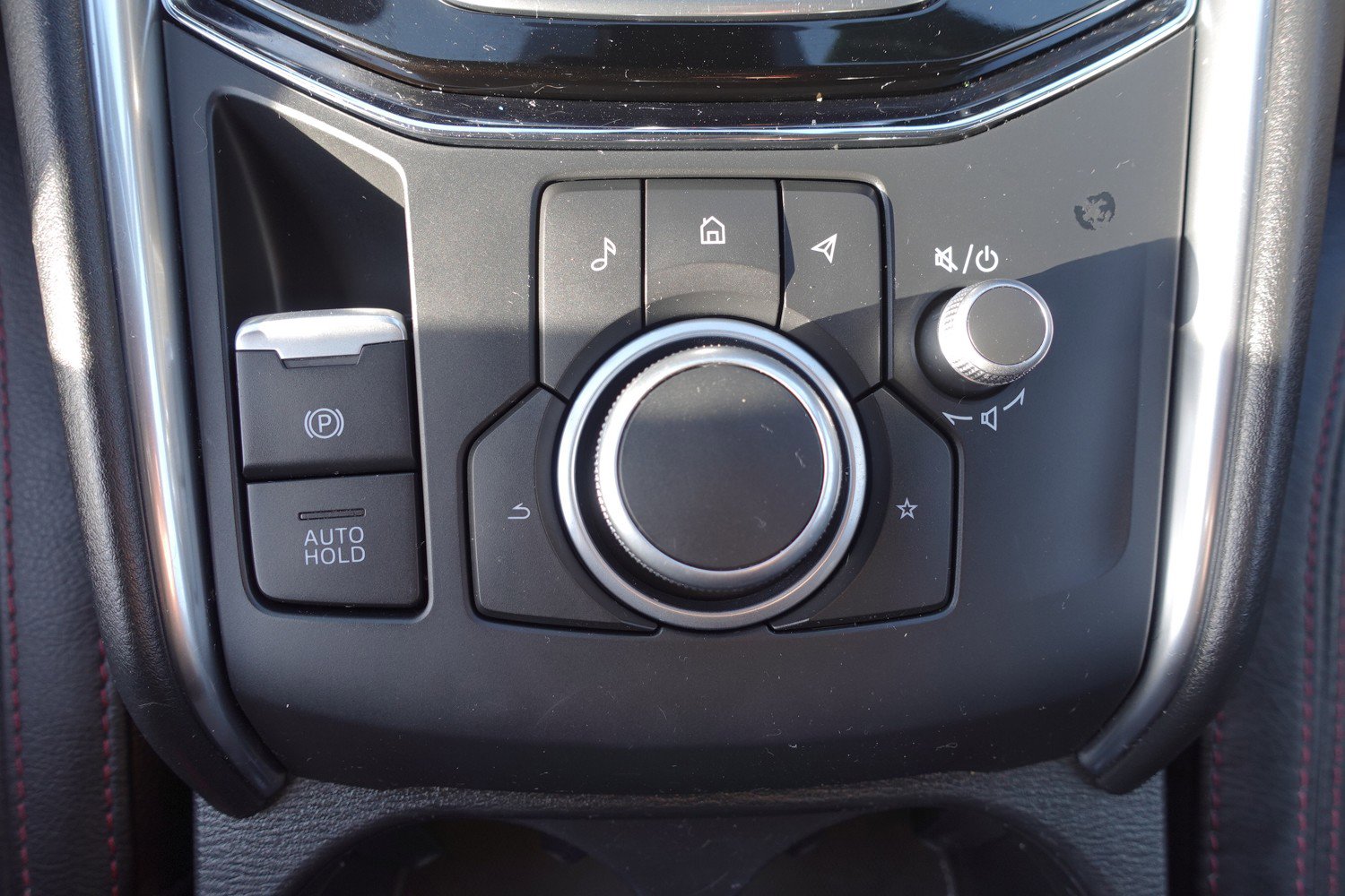 Certified 2024 MAZDA CX-5 Carbon Edition image 21