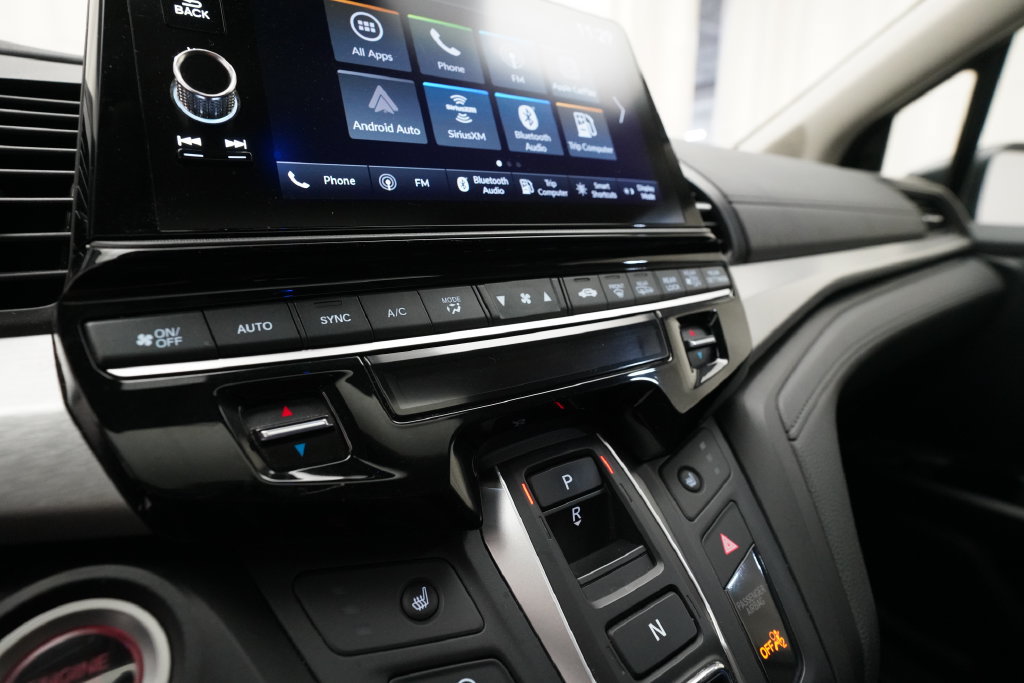 Certified 2025 Honda Odyssey EX-L image 22