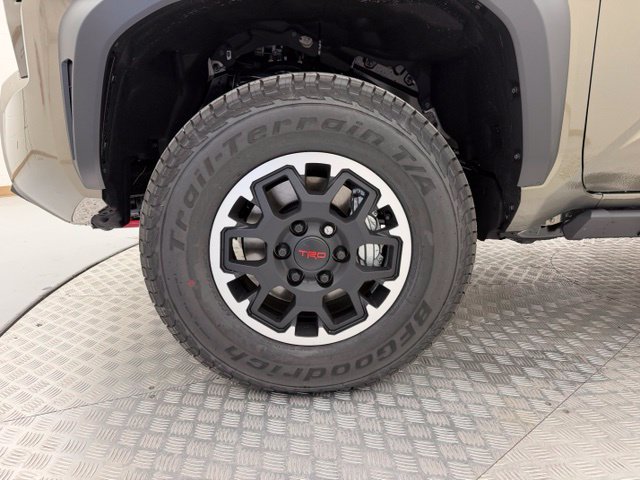 New 2026 Toyota Tacoma TRD Off-Road AWD/4WD image 16