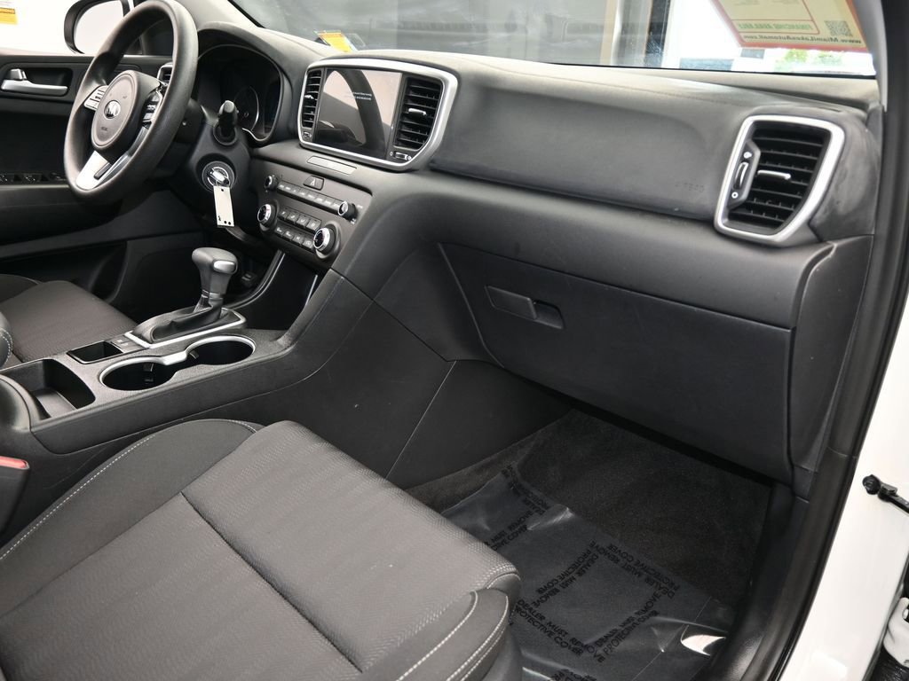 Used 2022 Kia Sportage LX image 38