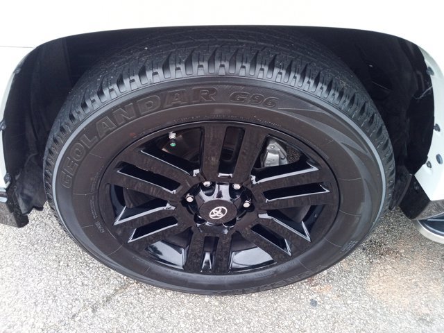 Used 2021 Toyota 4Runner Nightshade image 9