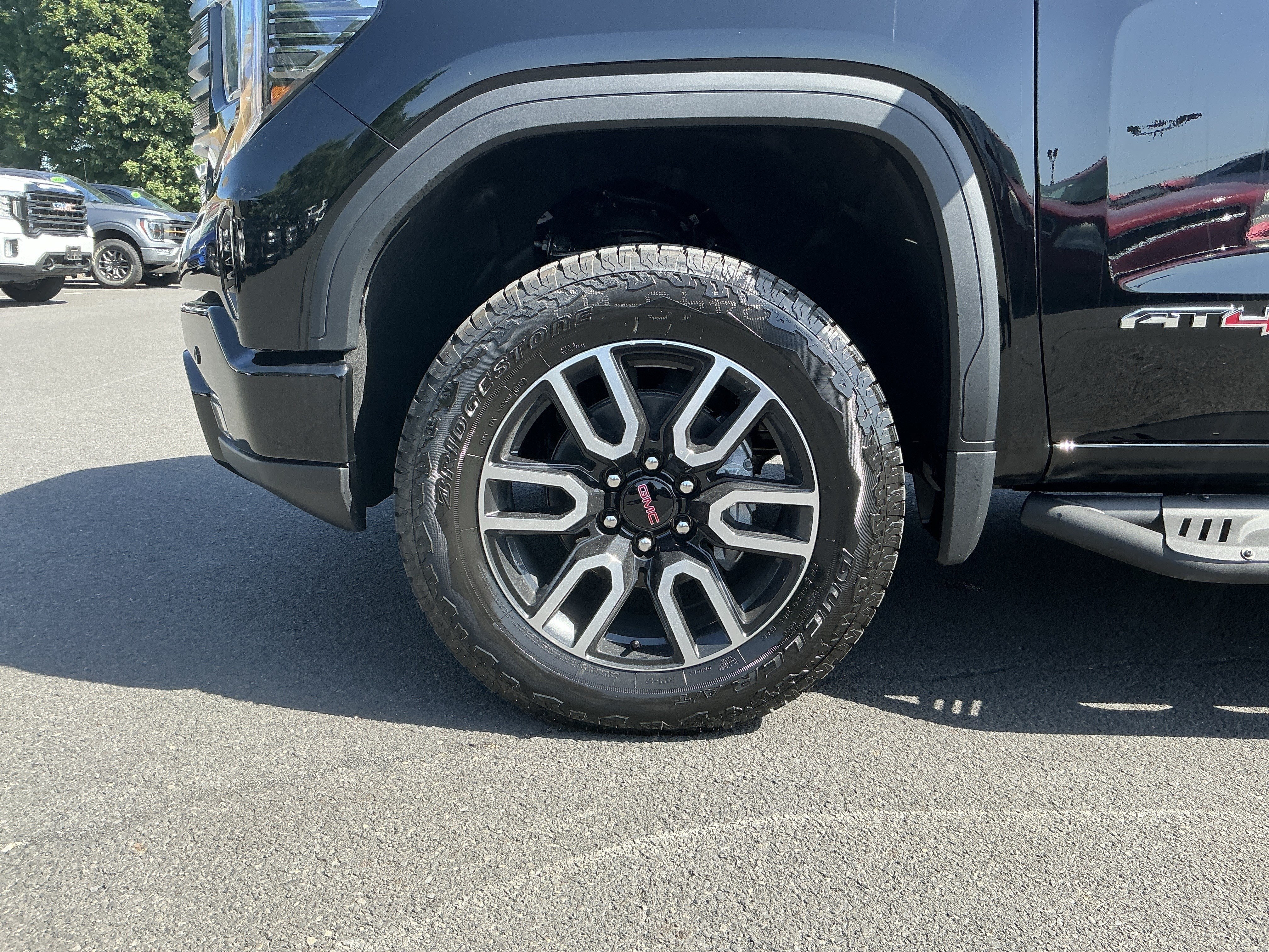 New 2026 GMC Sierra 1500 AT4 w/ AT4 Premium Package AWD/4WD image 5