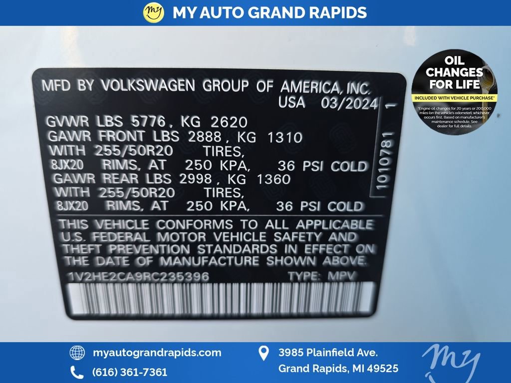 Used 2024 Volkswagen Atlas Cross Sport SE image 34